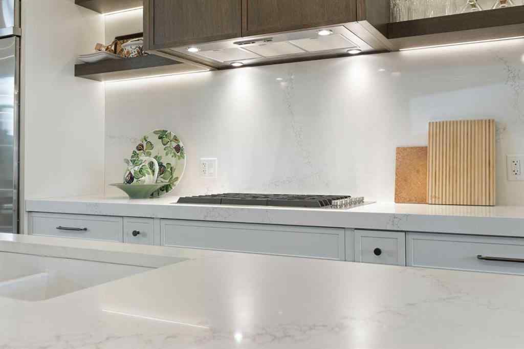MLS® A2251276 - 2006 41 Avenue SW in Altadore Calgary, Residential