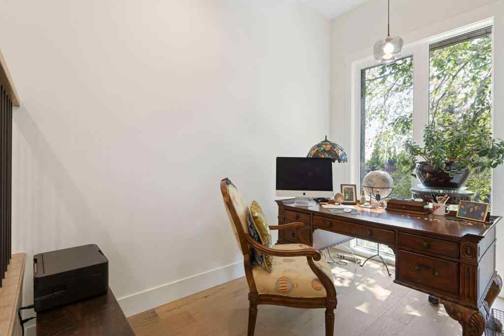 MLS® A2251276 - 2006 41 Avenue SW in Altadore Calgary, Residential