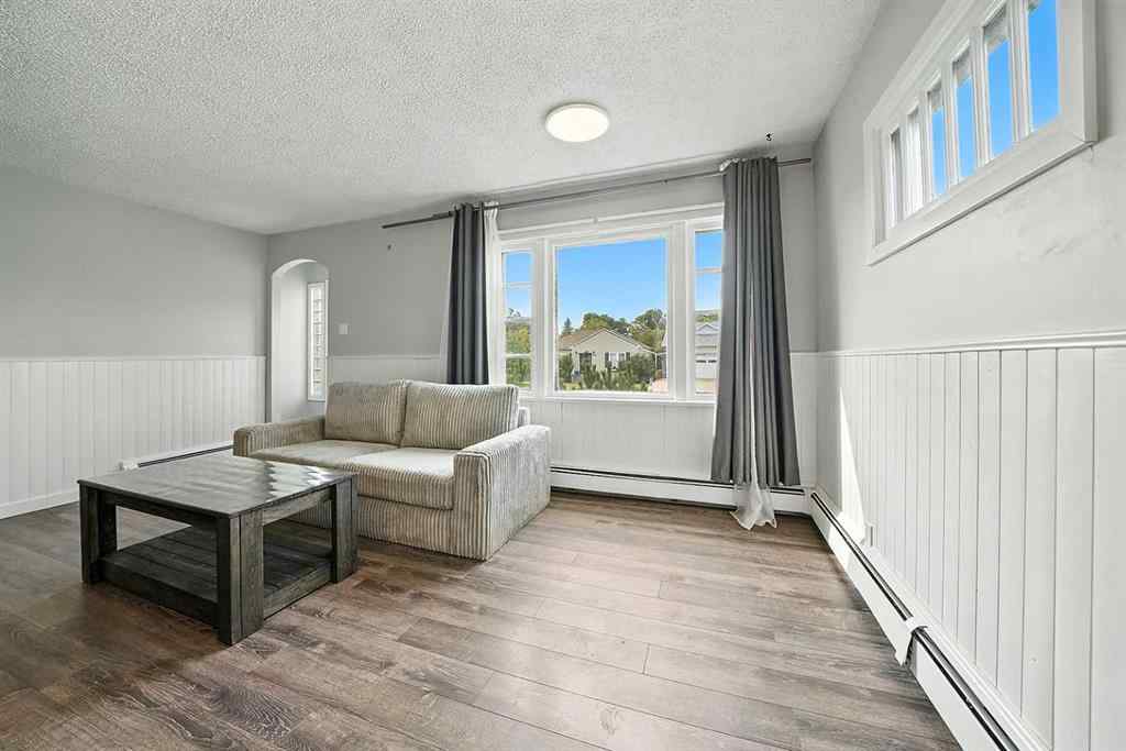 MLS® A2251277 - 5120 48 Avenue  in Central Ponoka Ponoka, Residential
