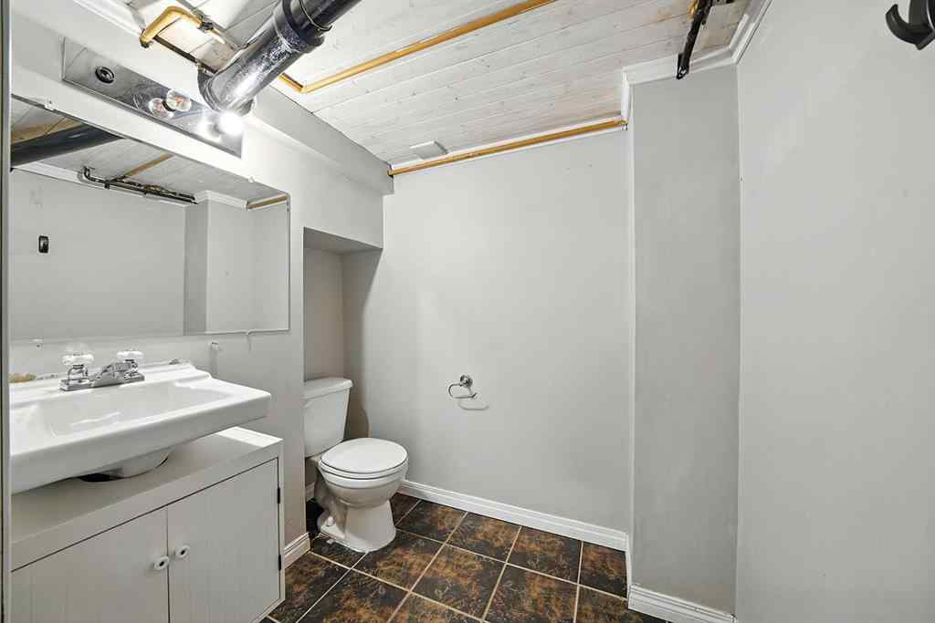 MLS® A2251277 - 5120 48 Avenue  in Central Ponoka Ponoka, Residential