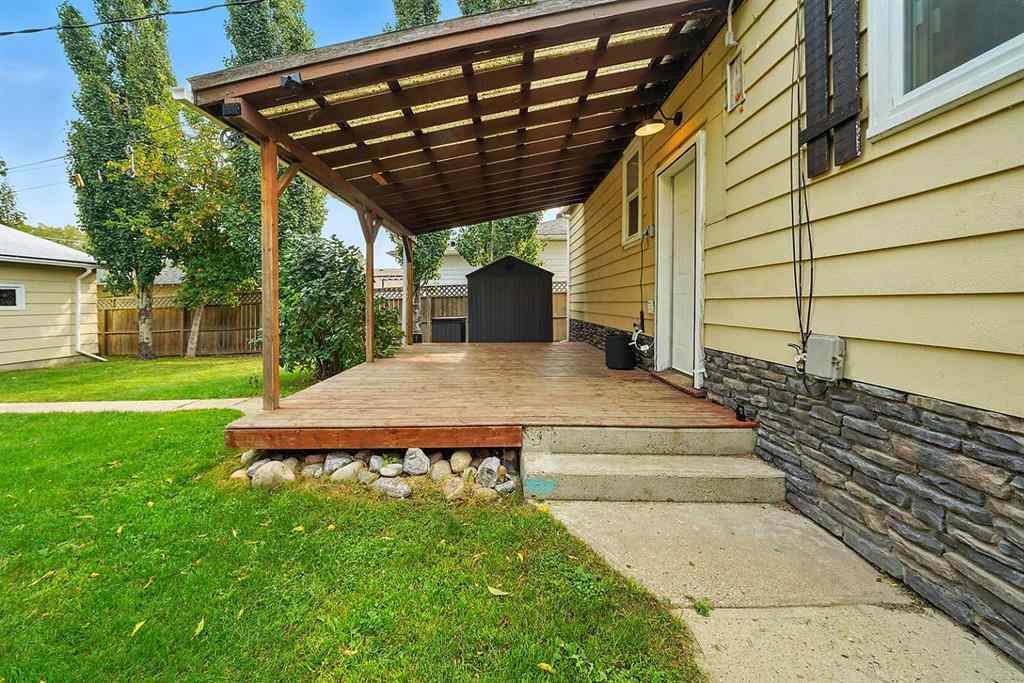 MLS® A2251277 - 5120 48 Avenue  in Central Ponoka Ponoka, Residential
