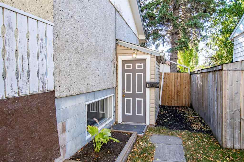 MLS® A2251283 - 3721 46 Street  in Eastview Red Deer, Residential