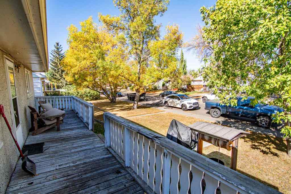 MLS® A2251283 - 3721 46 Street  in Eastview Red Deer, Residential