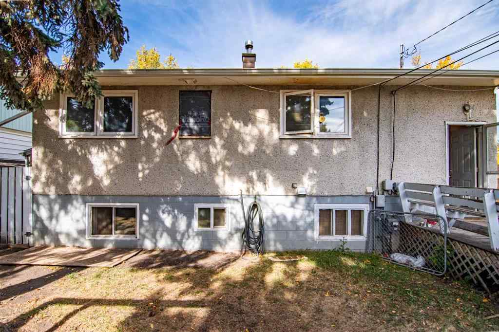 MLS® A2251283 - 3721 46 Street  in Eastview Red Deer, Residential
