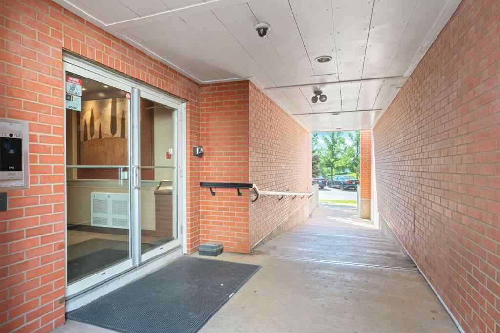 MLS® A2251287 - Unit #301 880 Centre Avenue NE in Bridgeland/Riverside Calgary, Residential