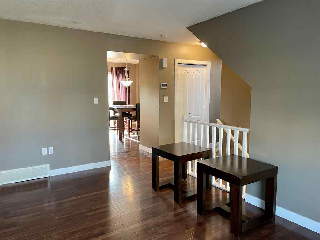 MLS® A2251295 - Unit #8 1616 41 Street  in Edson Edson, Residential