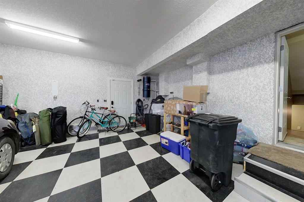 MLS® A2251297 - 300 13 Street SE in NONE Slave Lake, Residential