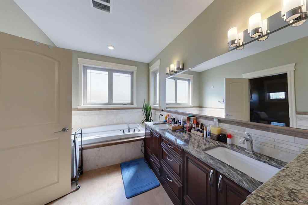 MLS® A2251297 - 300 13 Street SE in NONE Slave Lake, Residential
