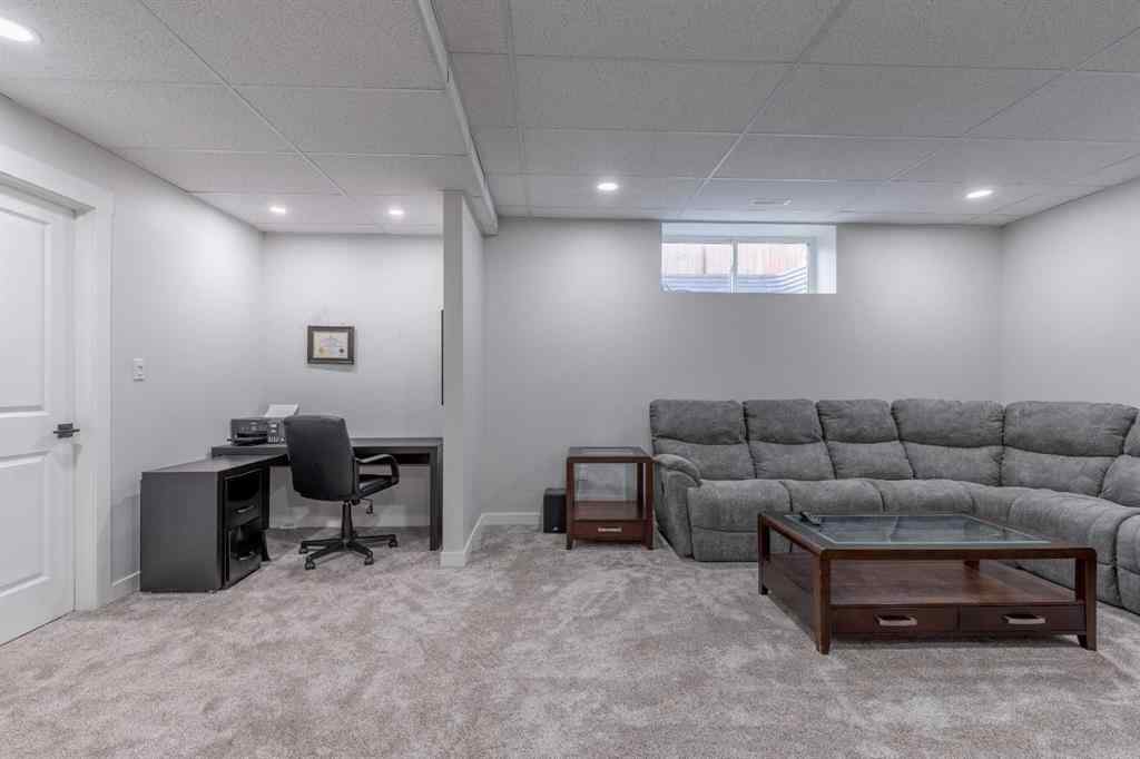 MLS® A2251300 - 1366 Pacific Circle W in Garry Station Lethbridge, Residential