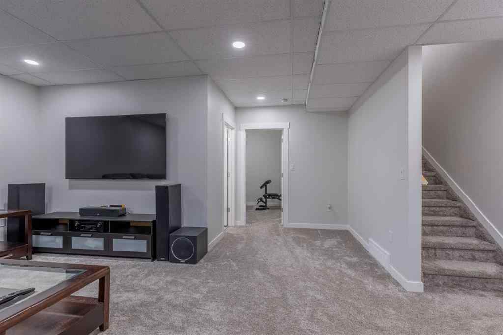MLS® A2251300 - 1366 Pacific Circle W in Garry Station Lethbridge, Residential
