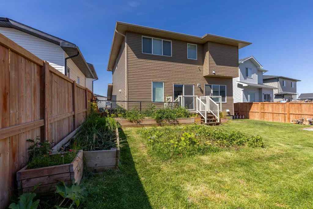 MLS® A2251300 - 1366 Pacific Circle W in Garry Station Lethbridge, Residential