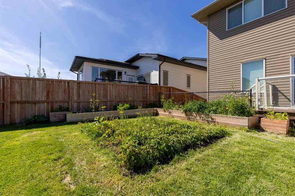 MLS® A2251300 - 1366 Pacific Circle W in Garry Station Lethbridge, Residential