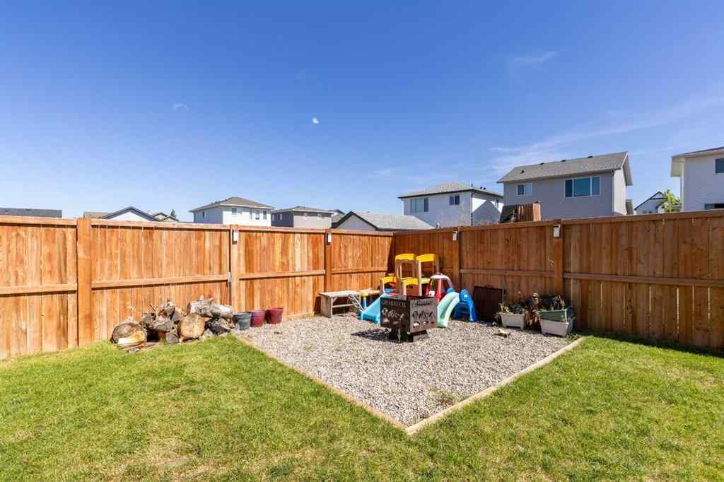 MLS® A2251300 - 1366 Pacific Circle W in Garry Station Lethbridge, Residential