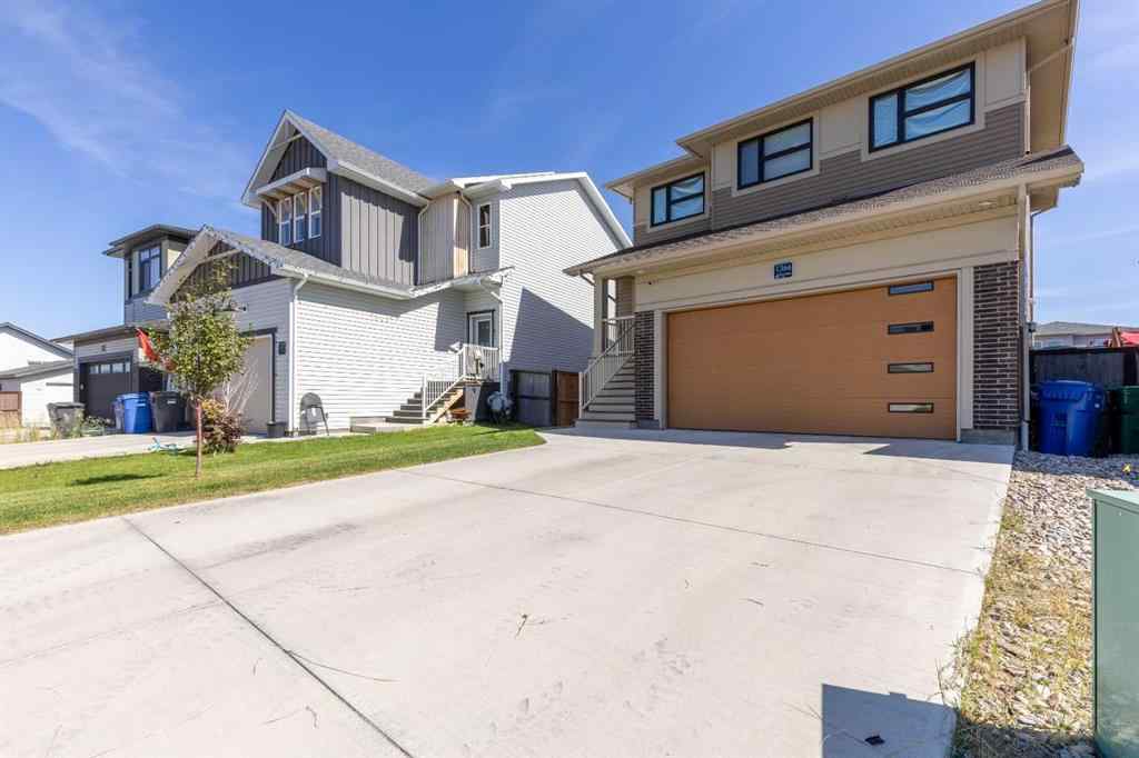 MLS® A2251300 - 1366 Pacific Circle W in Garry Station Lethbridge, Residential