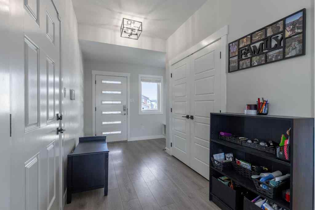 MLS® A2251300 - 1366 Pacific Circle W in Garry Station Lethbridge, Residential