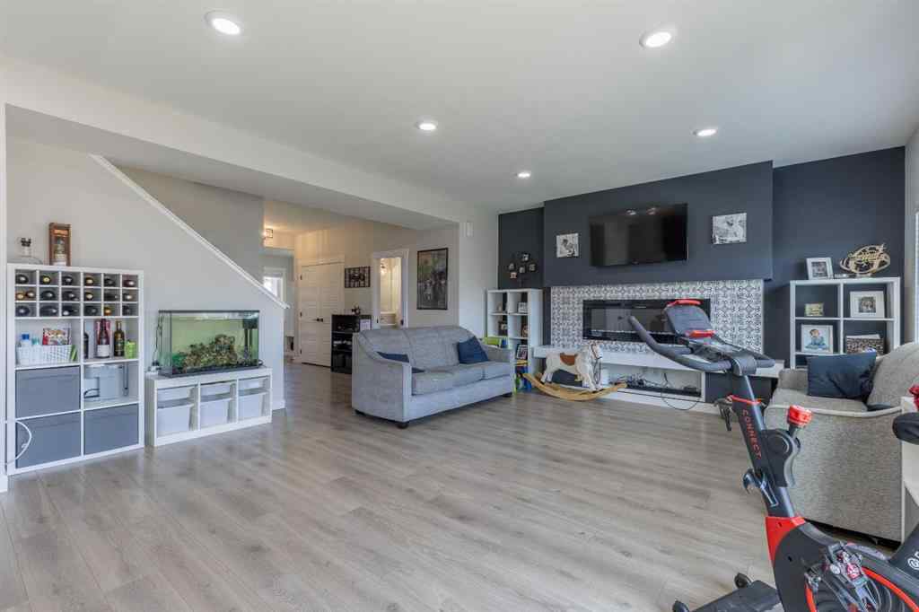 MLS® A2251300 - 1366 Pacific Circle W in Garry Station Lethbridge, Residential