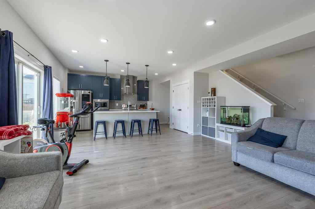 MLS® A2251300 - 1366 Pacific Circle W in Garry Station Lethbridge, Residential