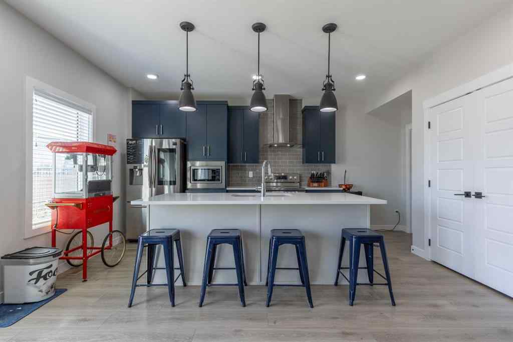 MLS® A2251300 - 1366 Pacific Circle W in Garry Station Lethbridge, Residential