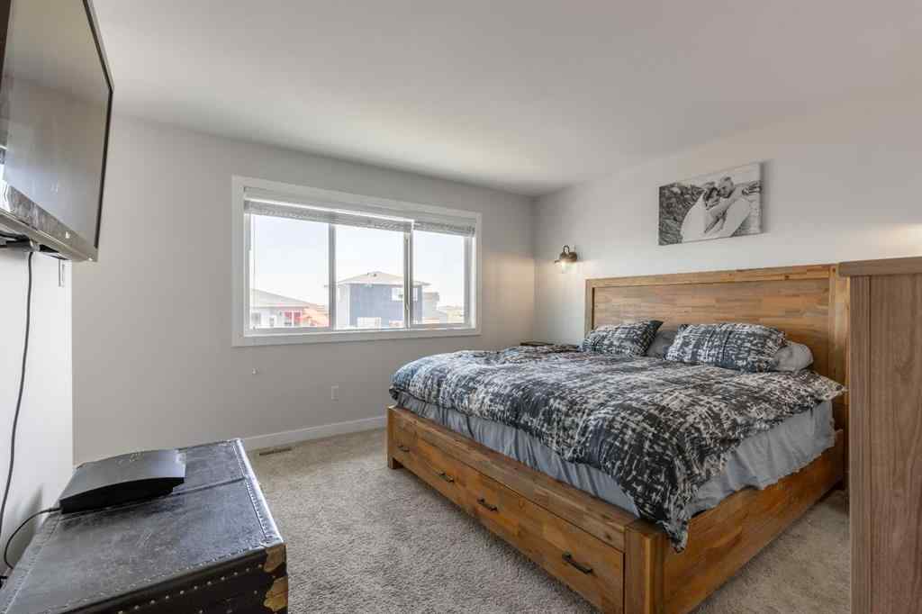 MLS® A2251300 - 1366 Pacific Circle W in Garry Station Lethbridge, Residential