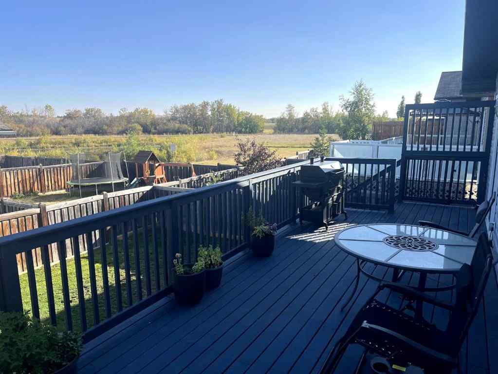 MLS® A2251303 - 9204 102nd Avenue  in NONE Sexsmith, Residential