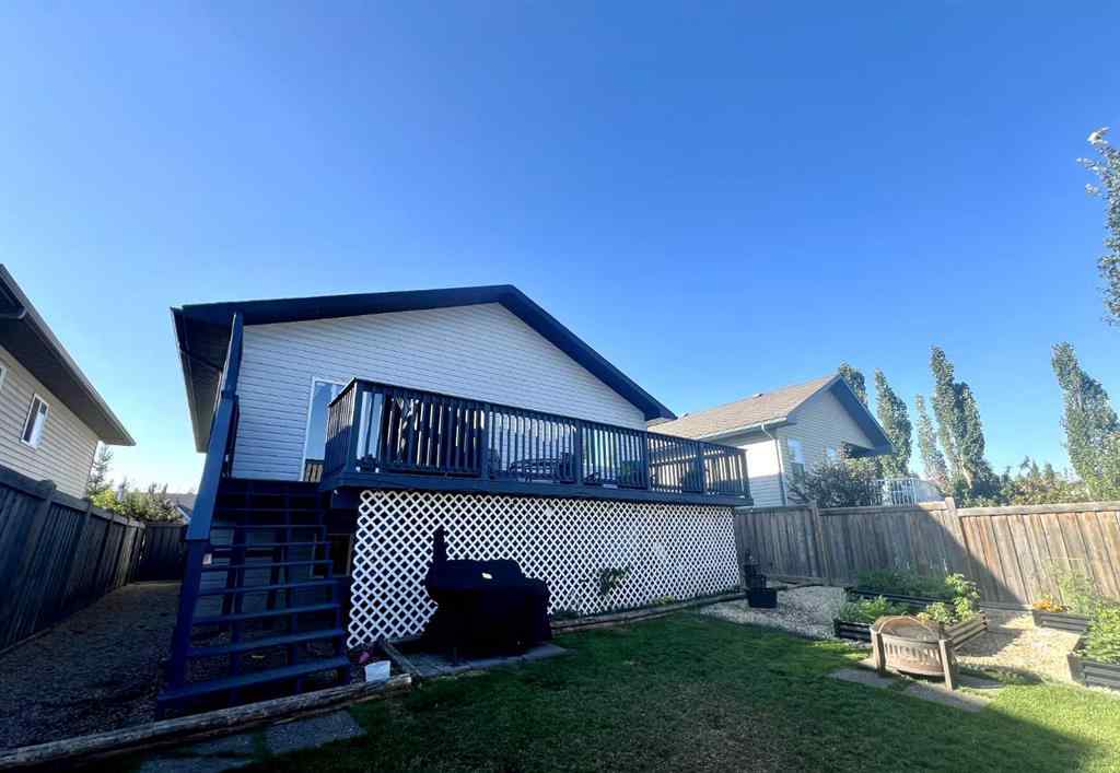 MLS® A2251303 - 9204 102nd Avenue  in NONE Sexsmith, Residential