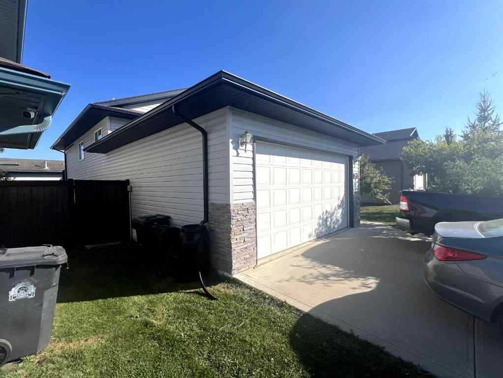 MLS® A2251303 - 9204 102nd Avenue  in NONE Sexsmith, Residential