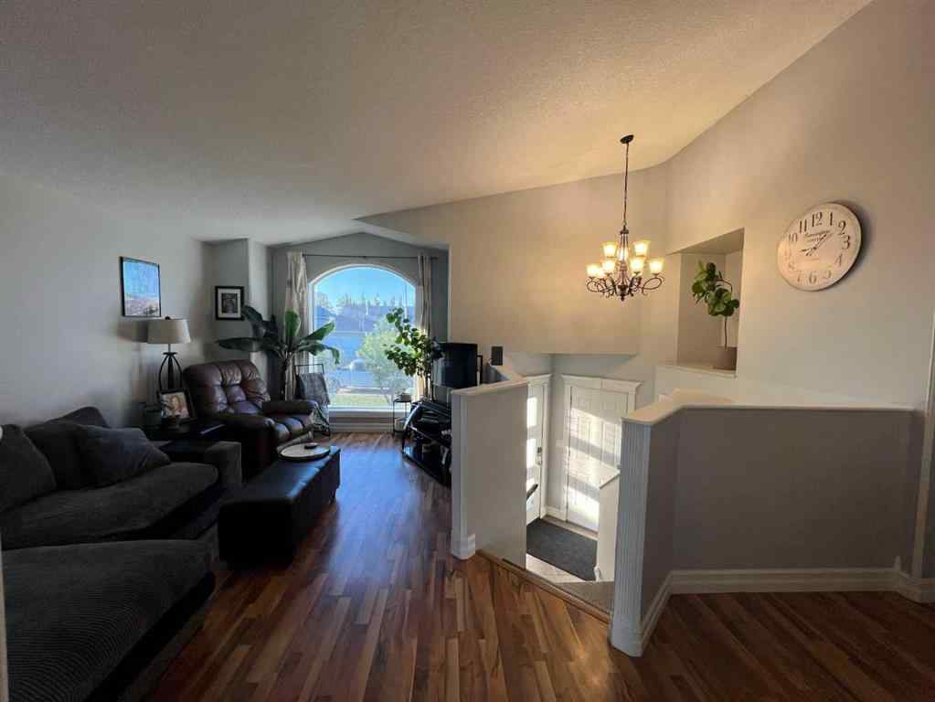 MLS® A2251303 - 9204 102nd Avenue  in NONE Sexsmith, Residential