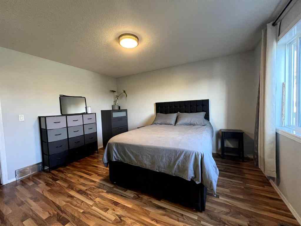MLS® A2251303 - 9204 102nd Avenue  in NONE Sexsmith, Residential