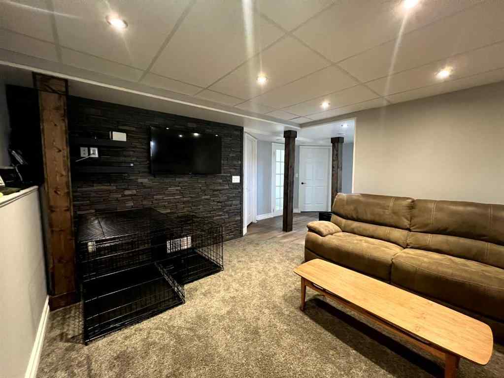 MLS® A2251303 - 9204 102nd Avenue  in NONE Sexsmith, Residential