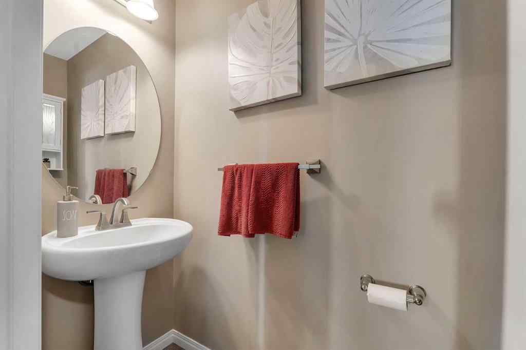 MLS® A2251306 - 100 Windford Rise SW in South Windsong Airdrie, Residential