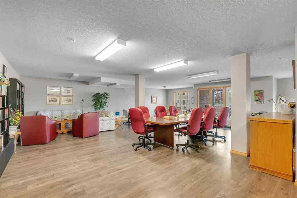 MLS® A2251307 - Unit #109 7239 Sierra Morena Boulevard SW in Signal Hill Calgary, Residential