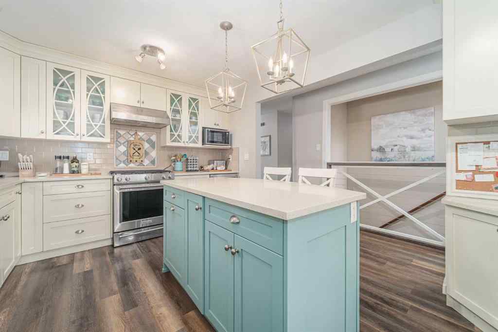 MLS® A2251311 - 1126 Great Lakes Road S in Lakeview Lethbridge, Residential