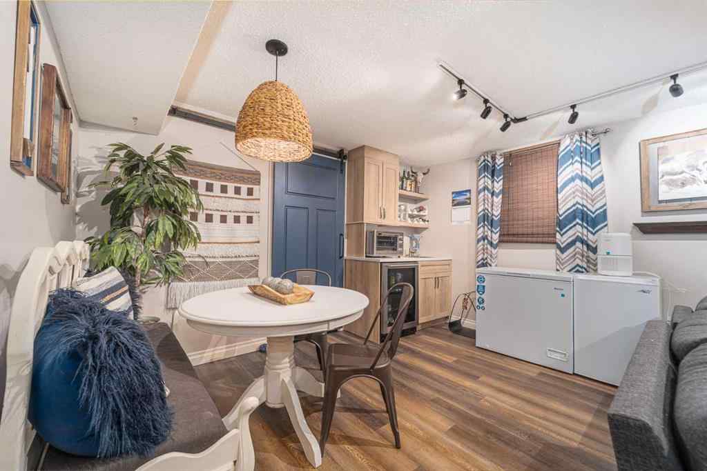 MLS® A2251311 - 1126 Great Lakes Road S in Lakeview Lethbridge, Residential