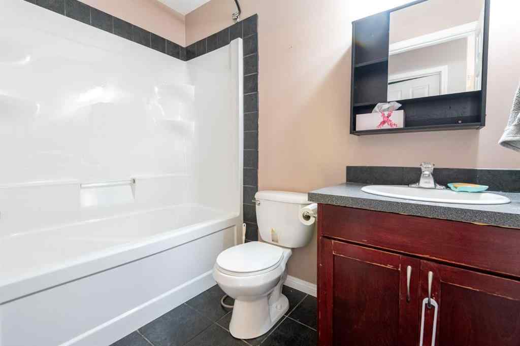 MLS® A2251312 - 4614 46 Avenue  in NONE Fort Vermilion, Residential