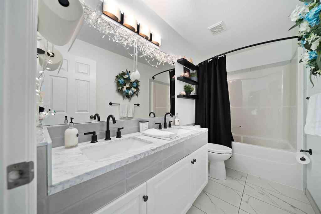 MLS® A2251313 - 132 Ranchman Place NE in Ranchland Medicine Hat, Residential
