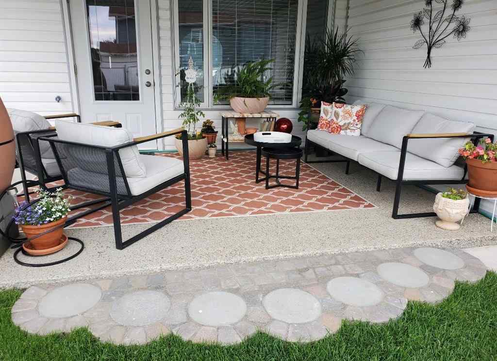 MLS® A2251314 - 785 6 Street W in NONE Cardston, Residential