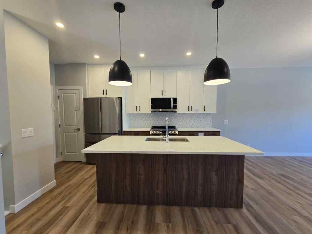 MLS® A2251317 - 176 Lakewood Circle  in Lakewood Strathmore, Residential