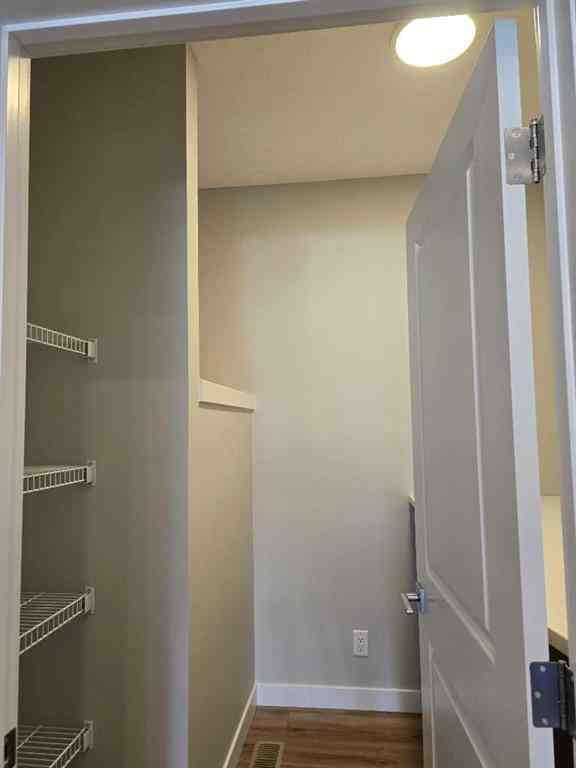 MLS® A2251317 - 176 Lakewood Circle  in Lakewood Strathmore, Residential