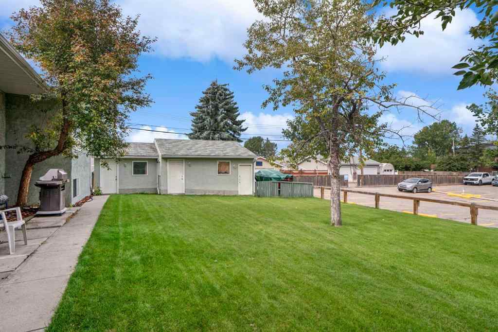 MLS® A2251319 - 1123 Mckinnon Drive NE in Mayland Heights Calgary, Commercial