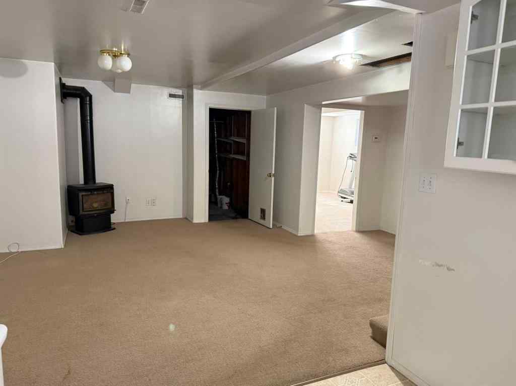 MLS® A2251327 - 9204 100 Street  in Swanavon Grande Prairie, Residential