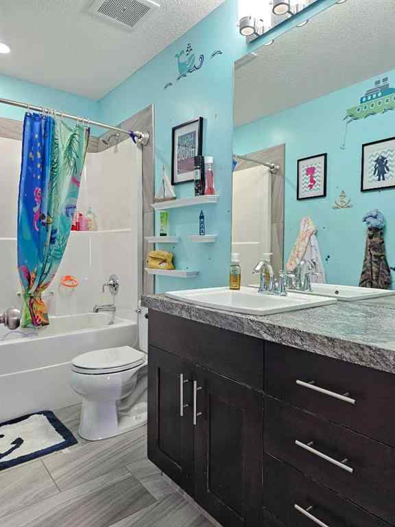 MLS® A2251328 - 7214 91 Street  in Countryside North Grande Prairie, Residential