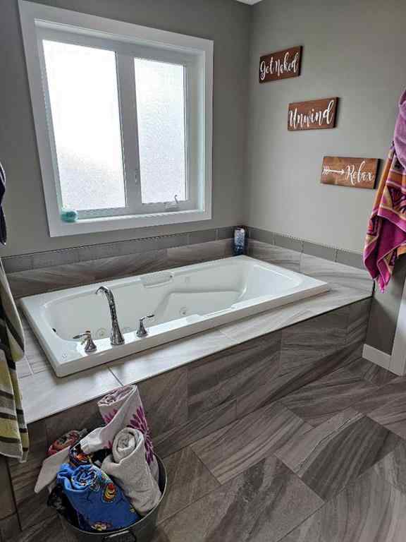 MLS® A2251328 - 7214 91 Street  in Countryside North Grande Prairie, Residential