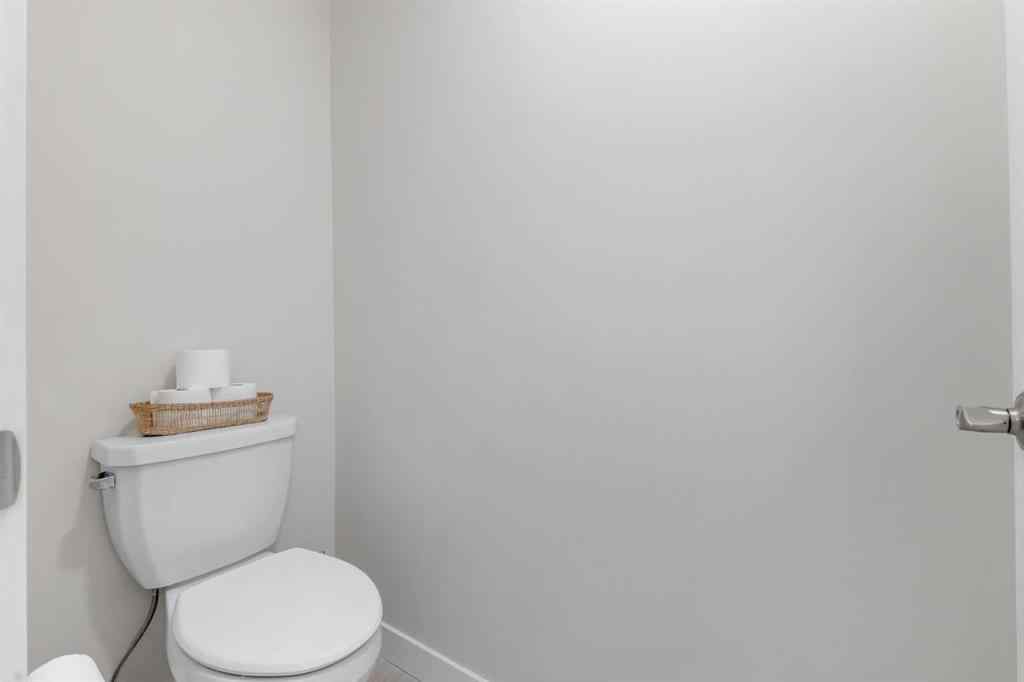 MLS® A2251329 - 547 Rowmont Boulevard NW in Haskayne Calgary, Residential