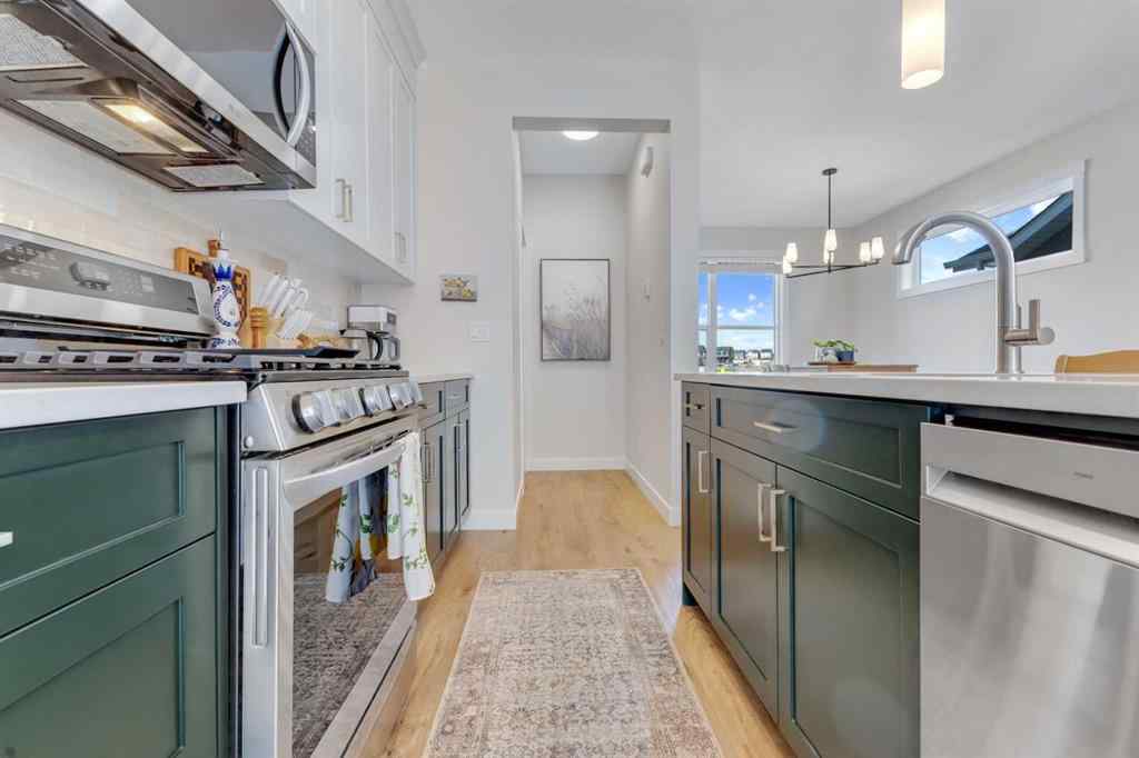 MLS® A2251329 - 547 Rowmont Boulevard NW in Haskayne Calgary, Residential