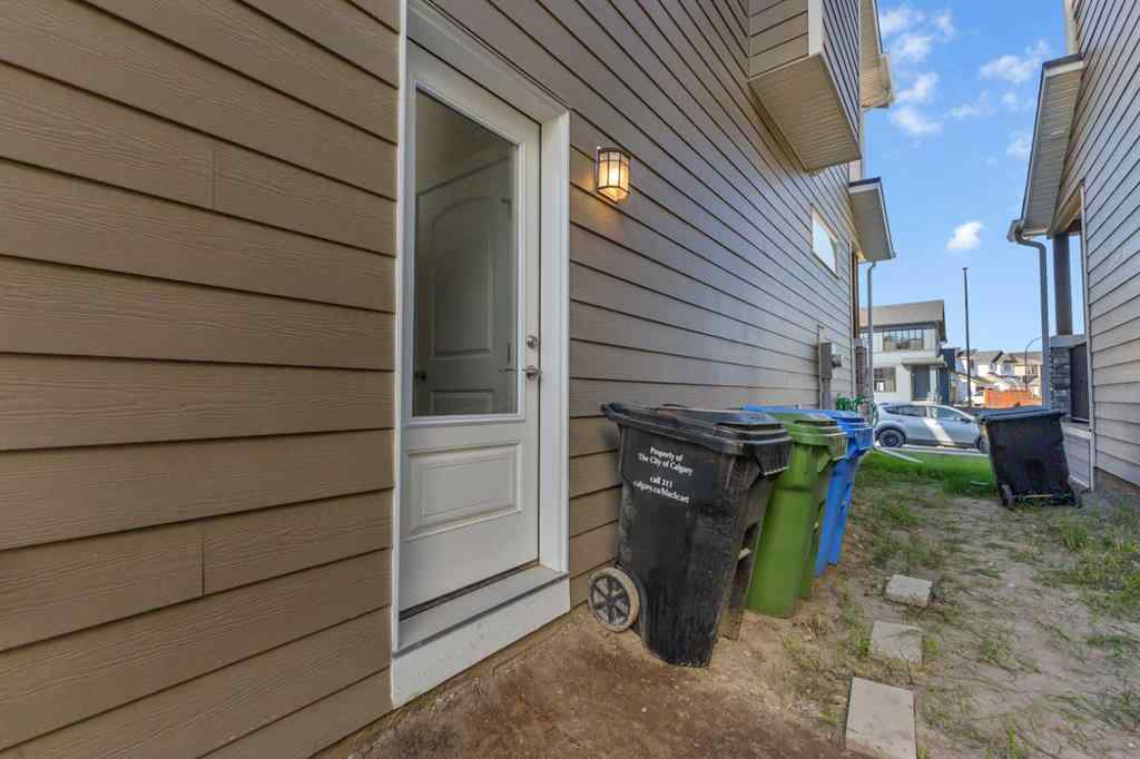 MLS® A2251329 - 547 Rowmont Boulevard NW in Haskayne Calgary, Residential