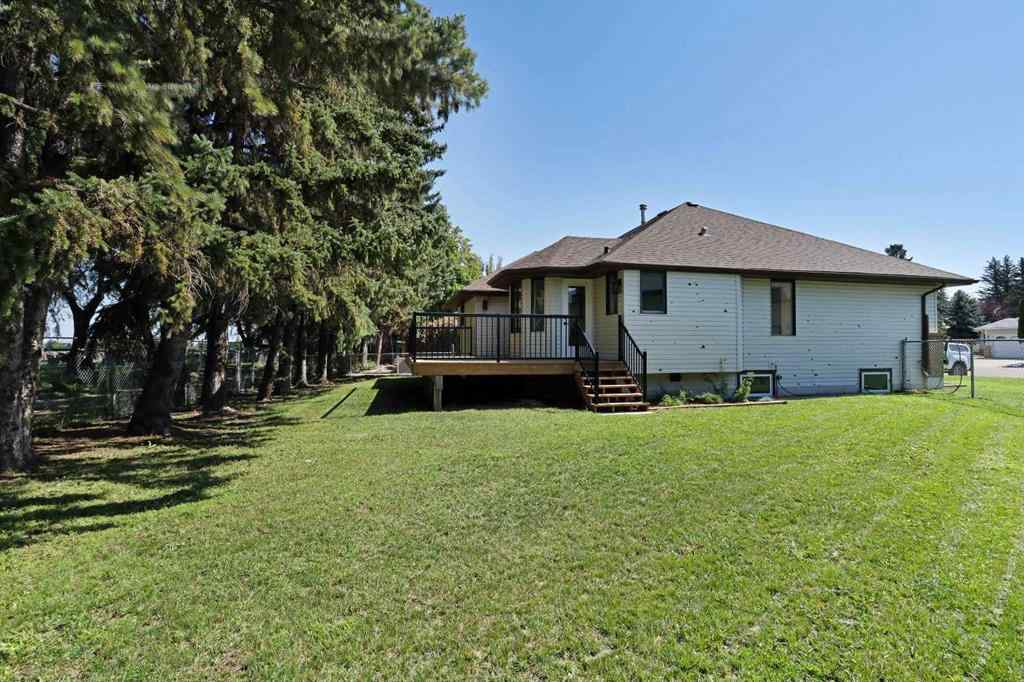MLS® A2251338 - 32 Fairview Close W in Fairview Brooks, Residential