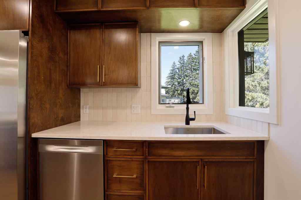 MLS® A2251338 - 32 Fairview Close W in Fairview Brooks, Residential