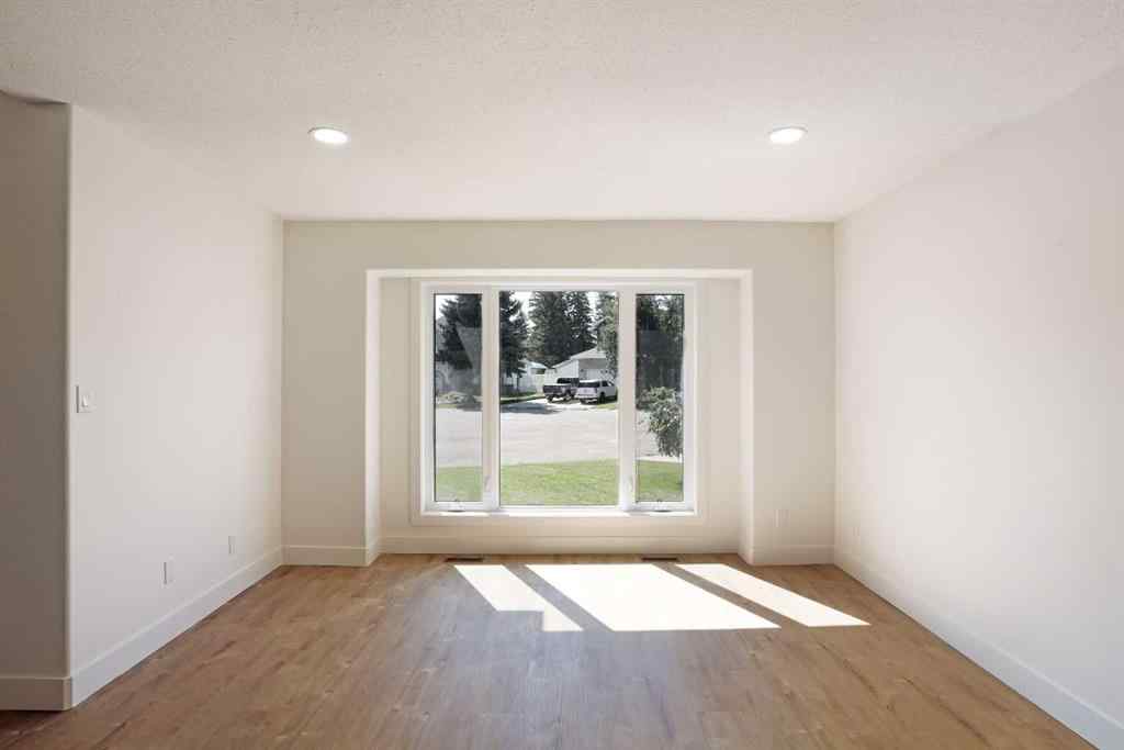 MLS® A2251338 - 32 Fairview Close W in Fairview Brooks, Residential