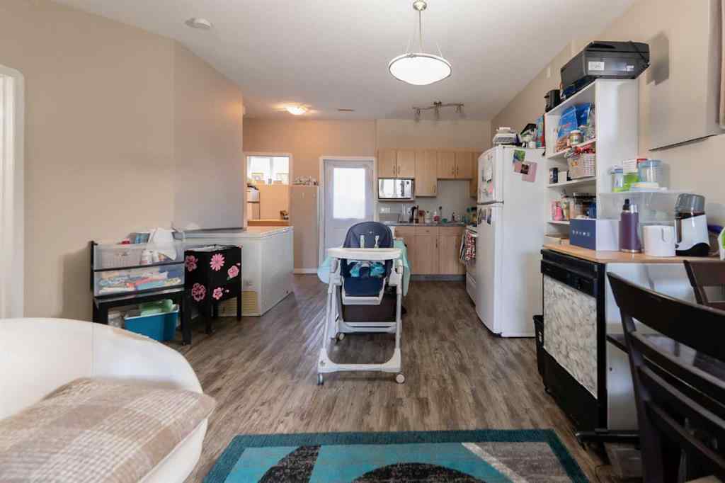 MLS® A2251339 - 36 Aberdeen Road W in West Highlands Lethbridge, Residential