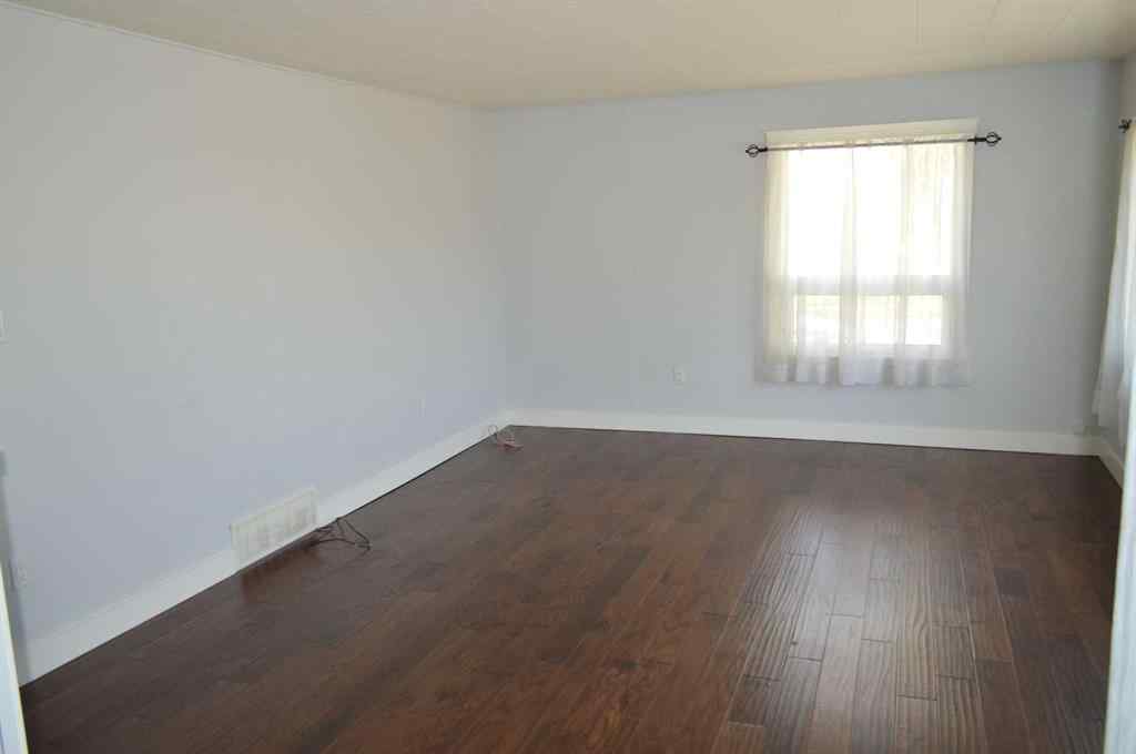 MLS® A2251342 - 4817 50 Avenue  in NONE Killam, Residential